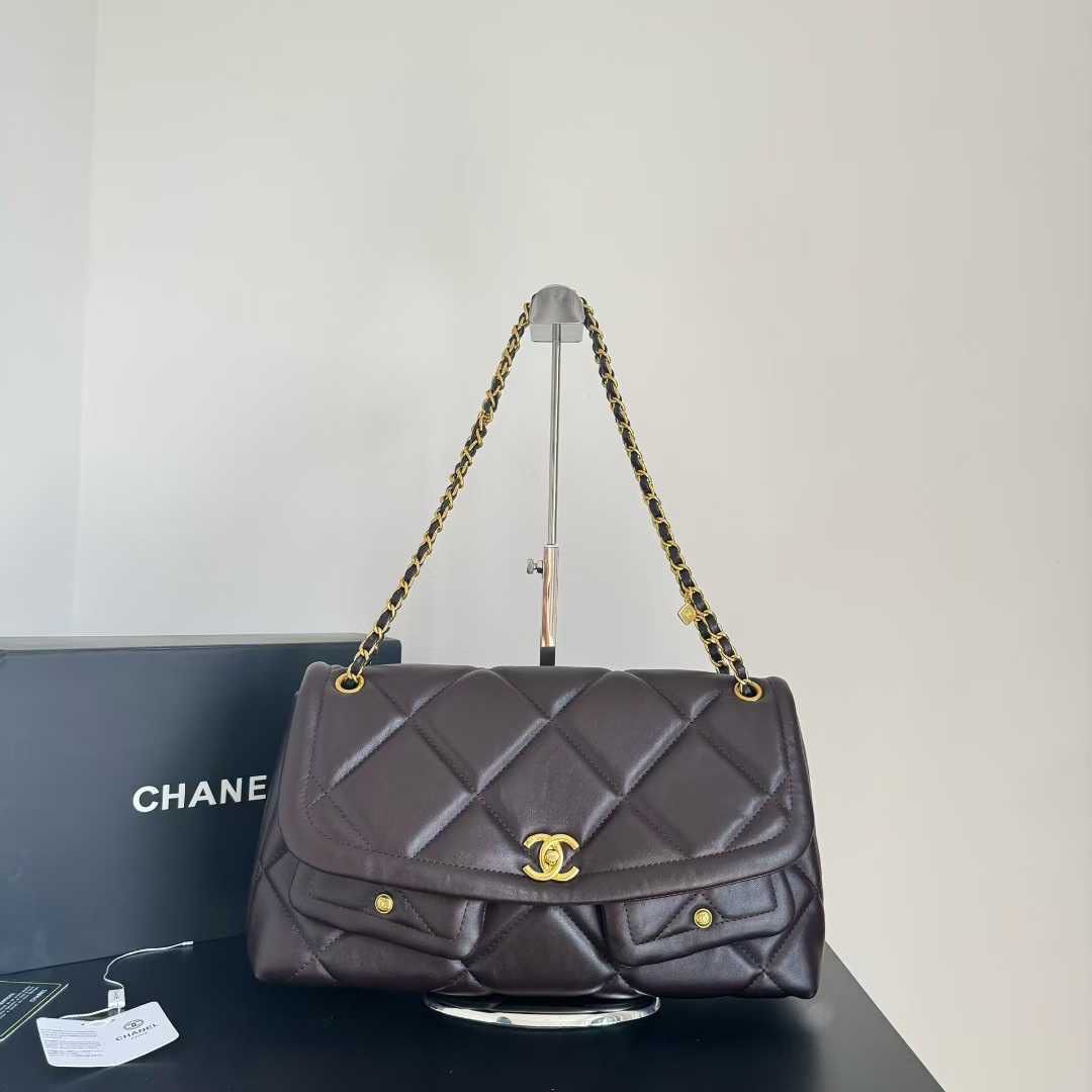 Elegant Chanel Bags