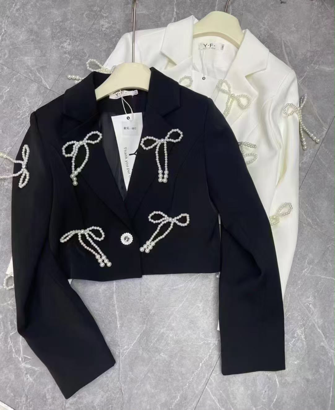 Beautiful blazer PO72
