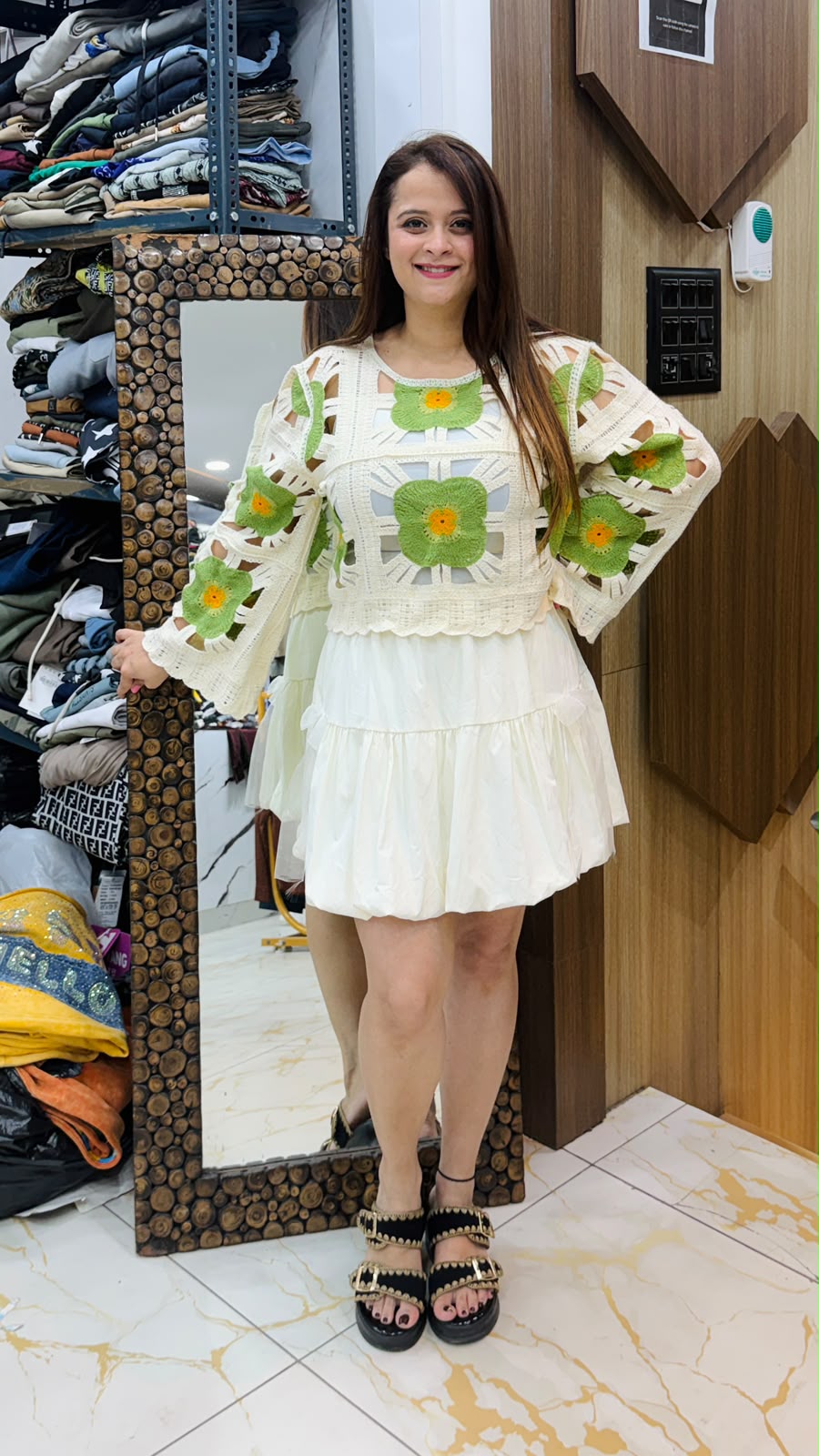 Elegant white handmade crochet floral patchwork PO76