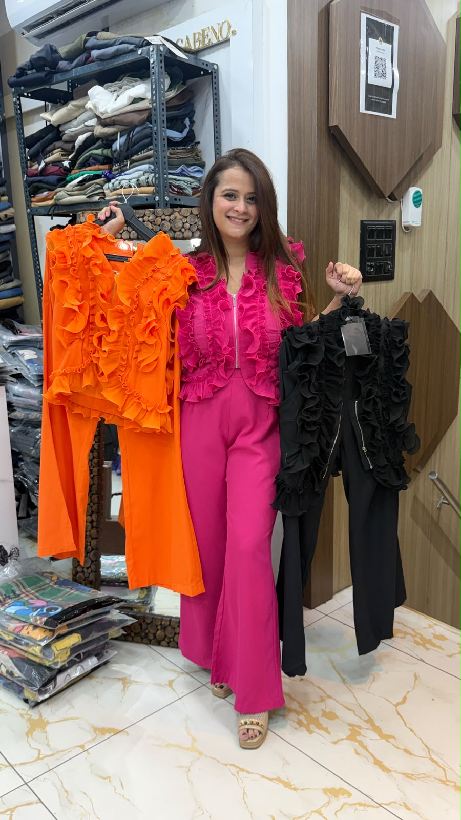 Beautiful vibrant fuchsia jumpsuit PO81