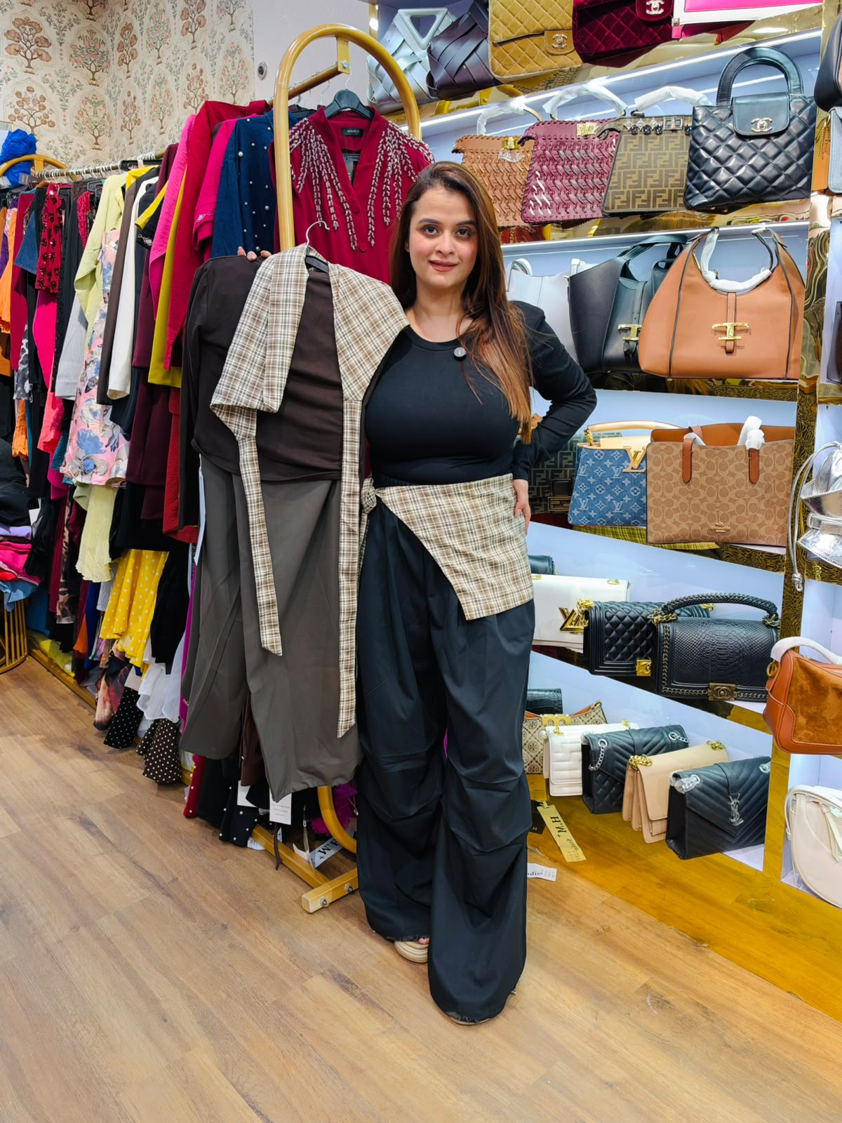 Elegant layered check-print and black wide-leg co-ord set/trousers PO201