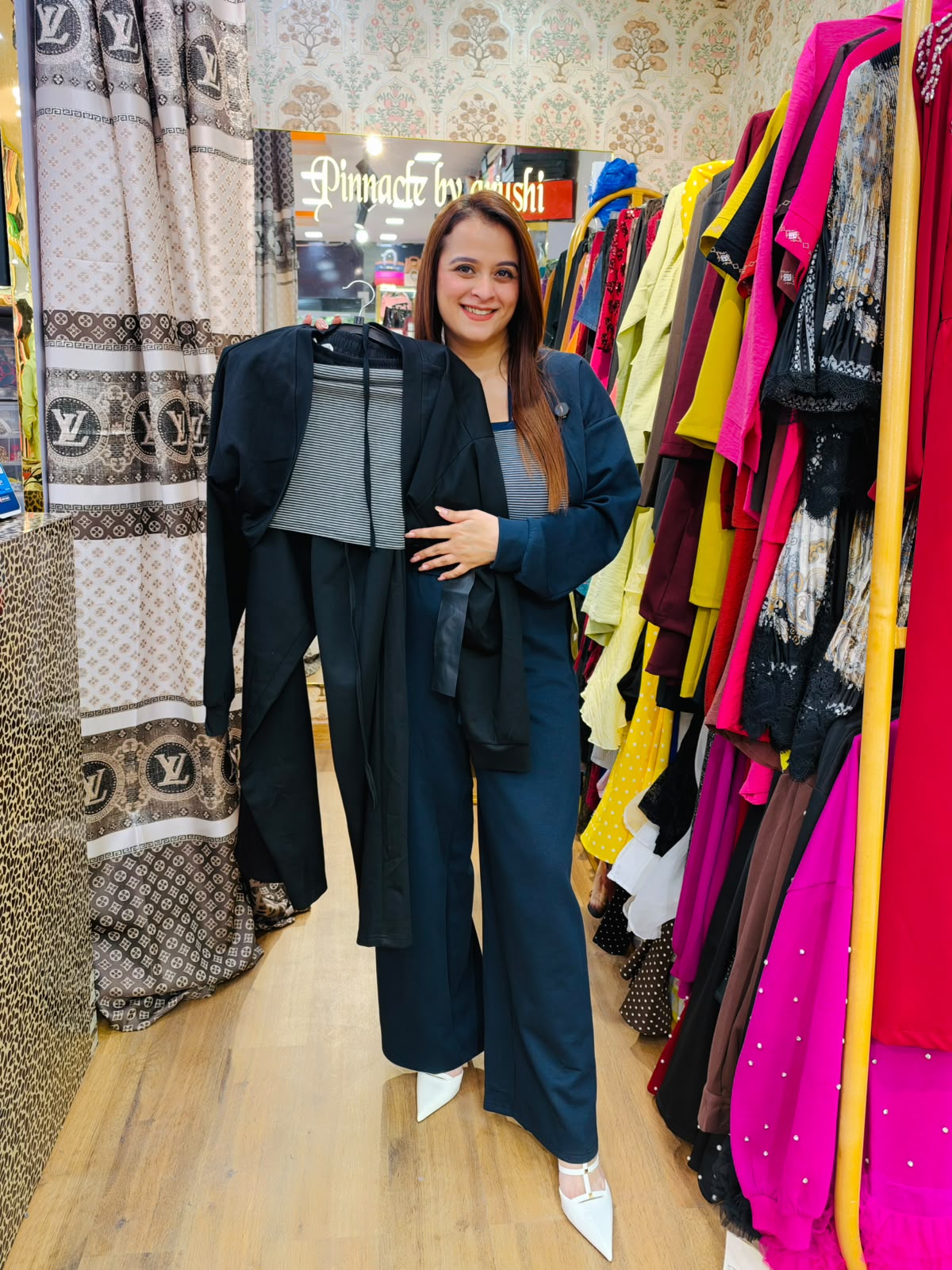 Elegant high-rise, flared or wide-leg drawstring trousers PO203