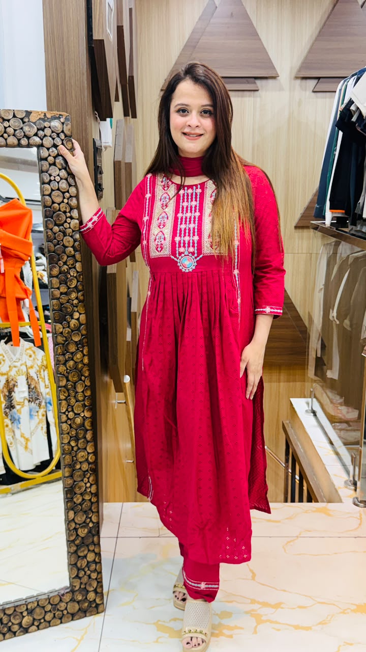 Beautiful Rajnandini maroon kurta set PO115