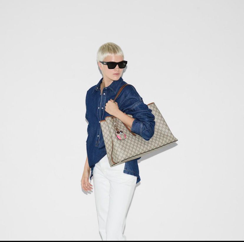 Gucci tote without charm