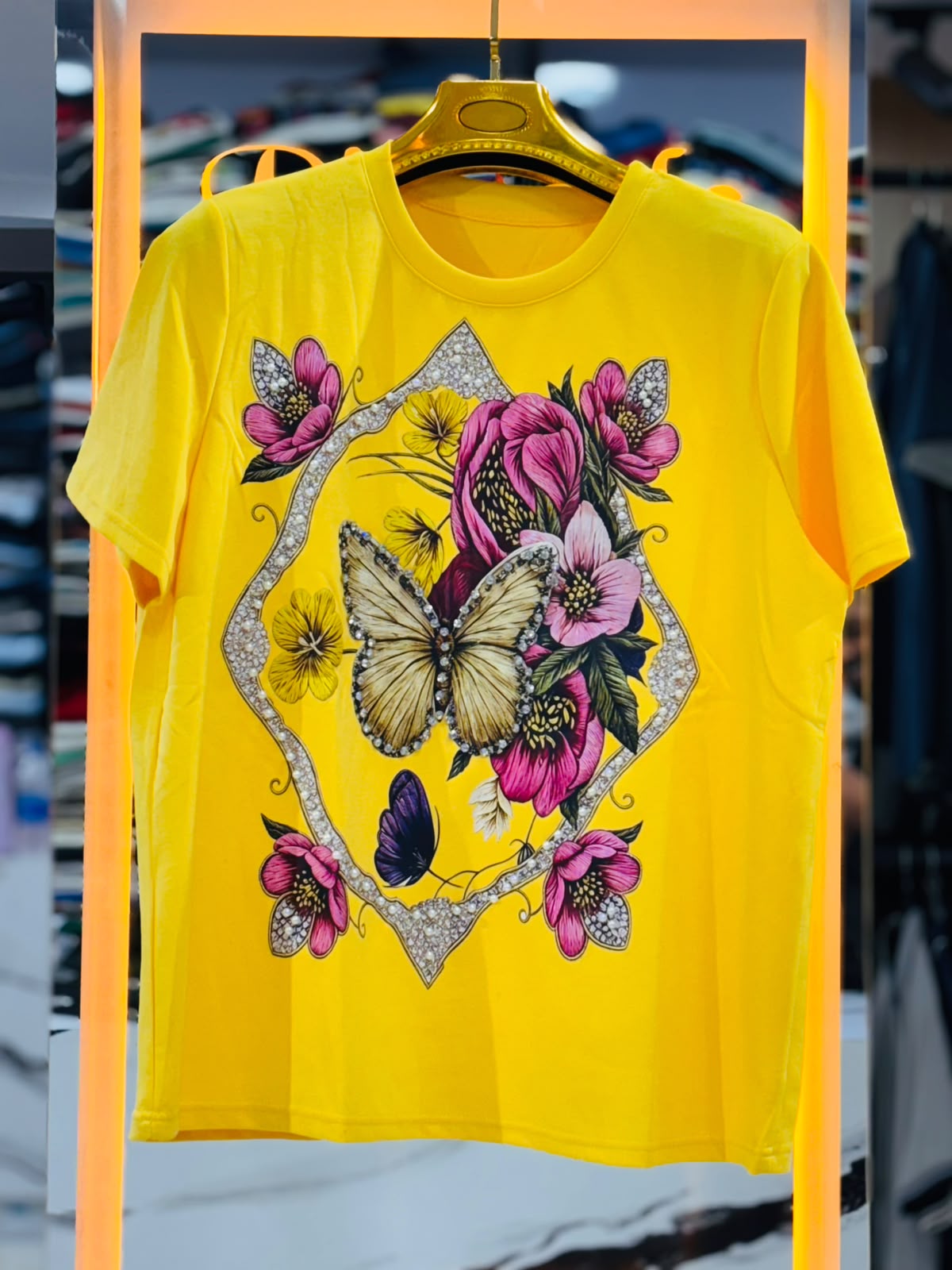 Beautiful floral graphic printed T-shirt PO107