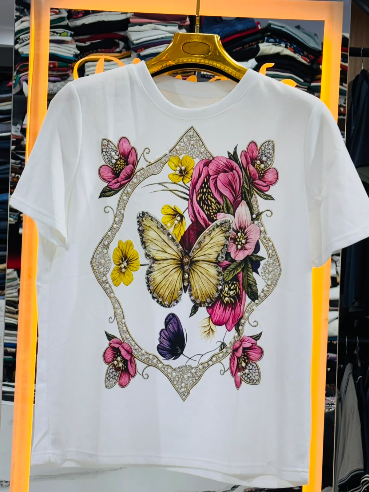 Beautiful floral graphic printed T-shirt PO107