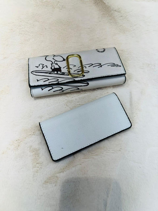 Elegant White & Blue Wallet and Simple