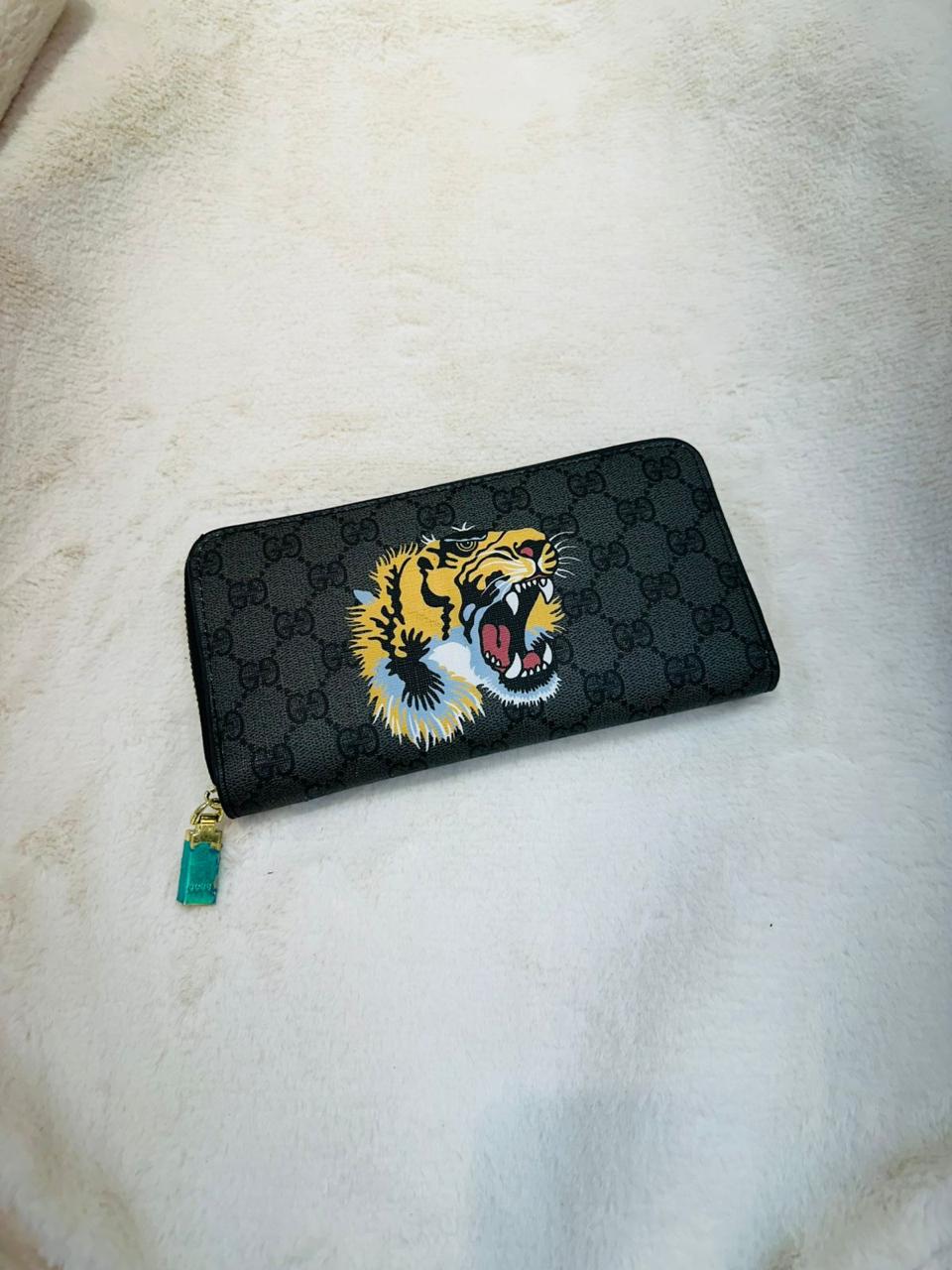 Elegant Gucci Wallet  With Tiger Design