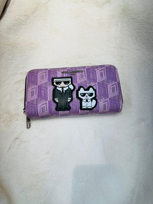 Elegant Karl Lagerfeld Wallet With Dog Design