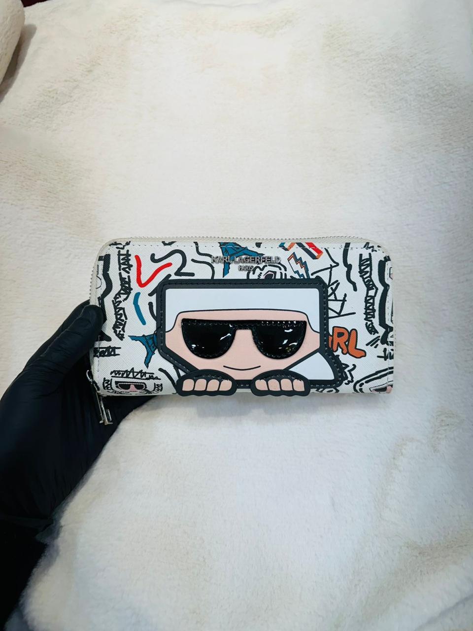 Elegant Karl Lagerfeld Wallet