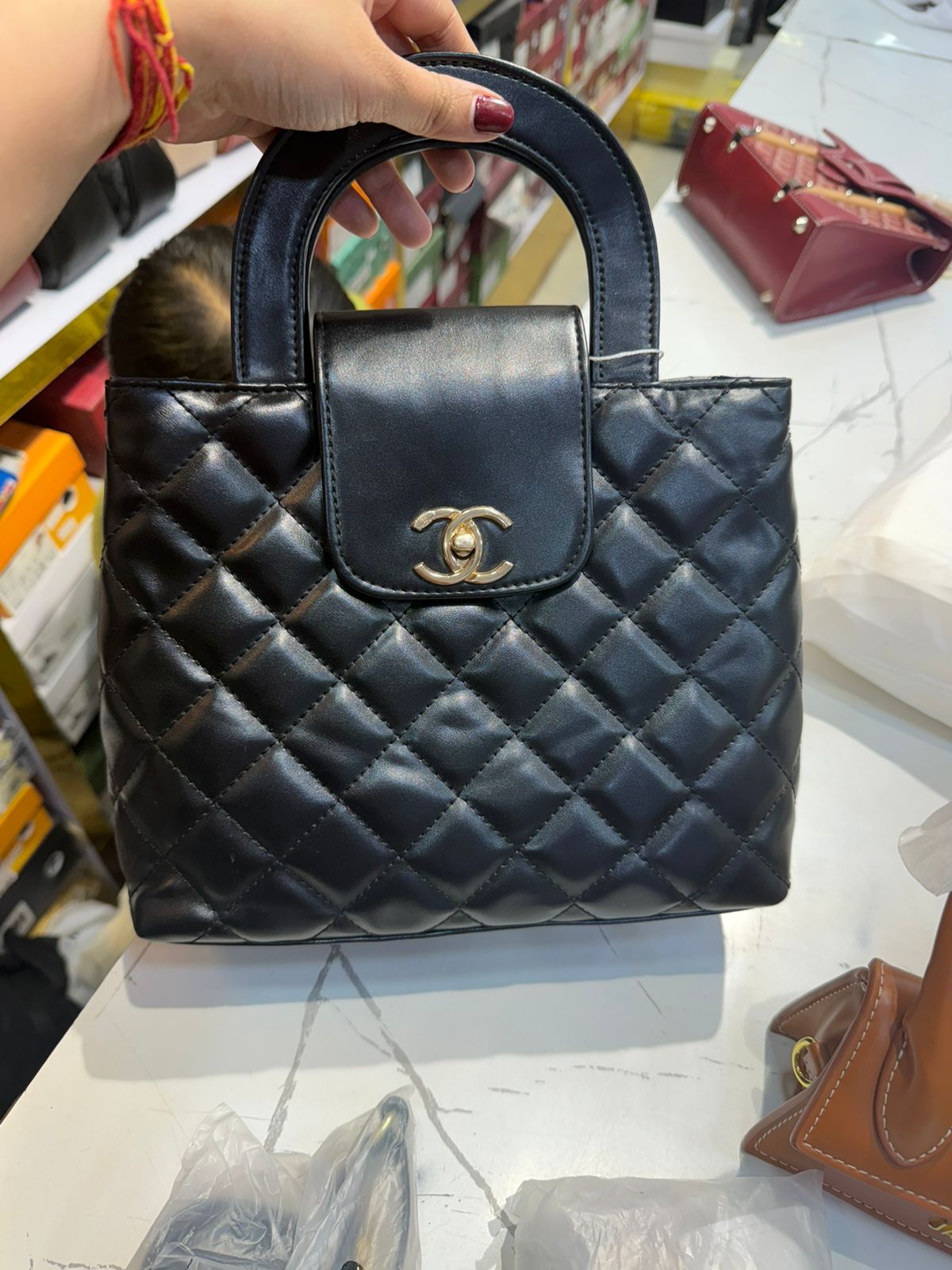 Elegant Chanel Hand Bag With Square Design