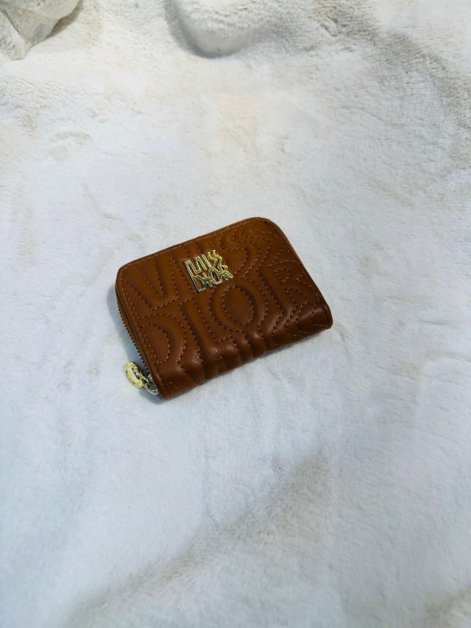 Elegant Dior Wallet With Dior Design