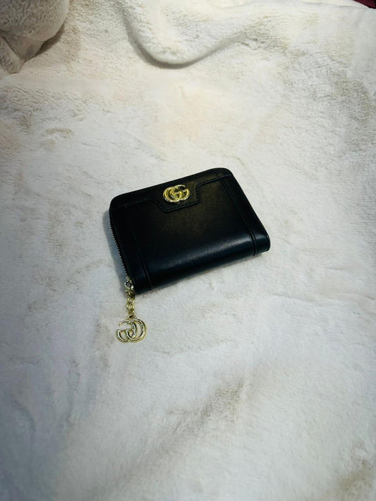 Beautiful Gucci Wallet With Different Design