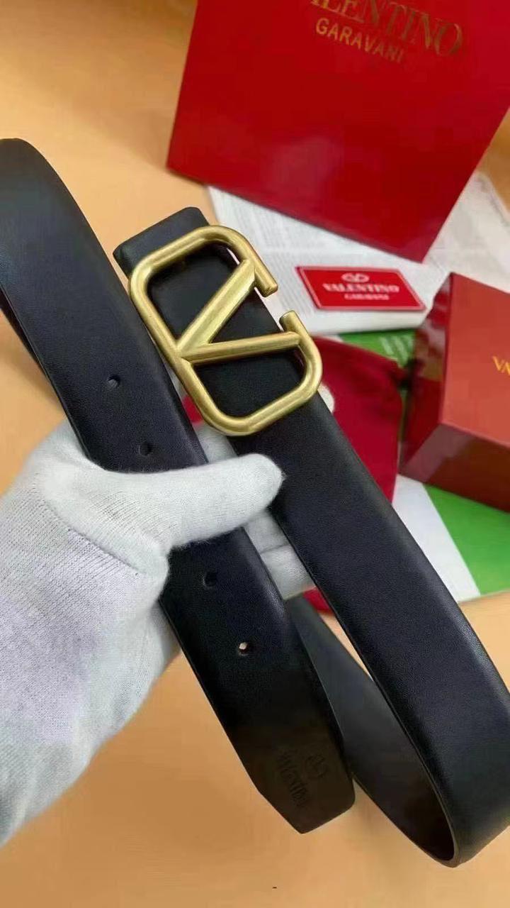 Valentino Garavani V-Logo Signature Leather Belt