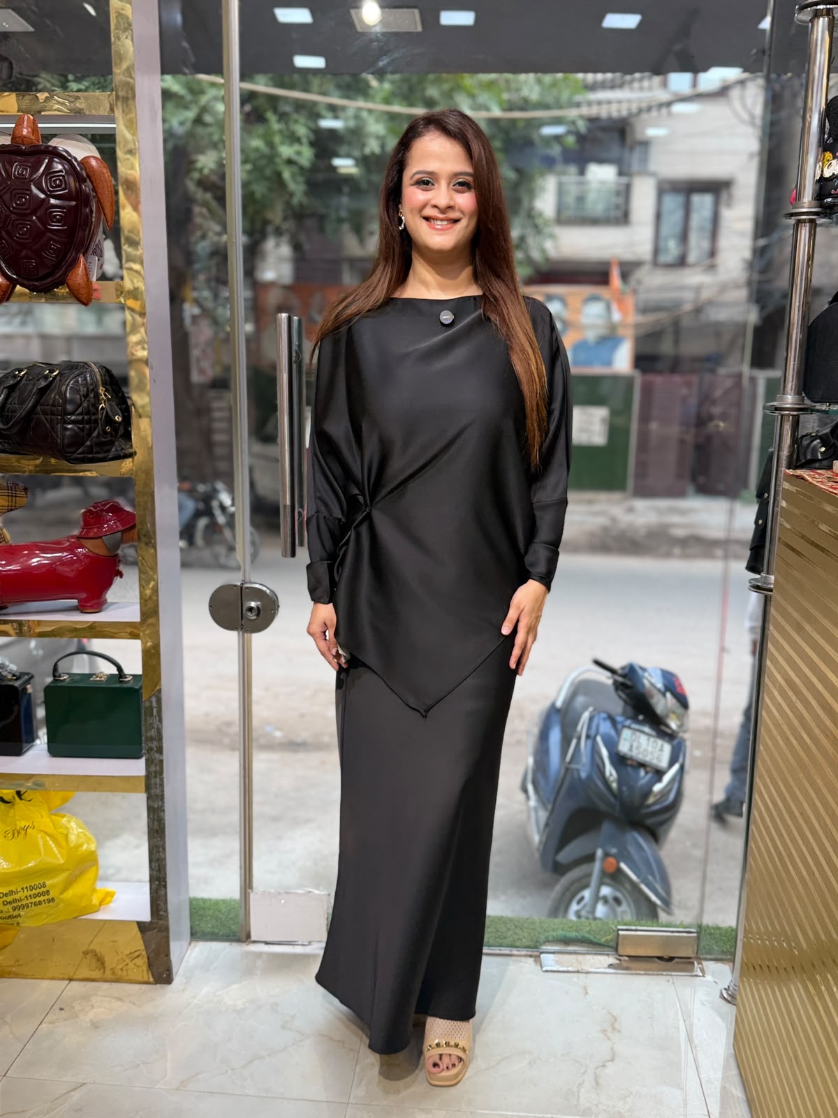 Black beautiful two-piece satin coords set  PO22