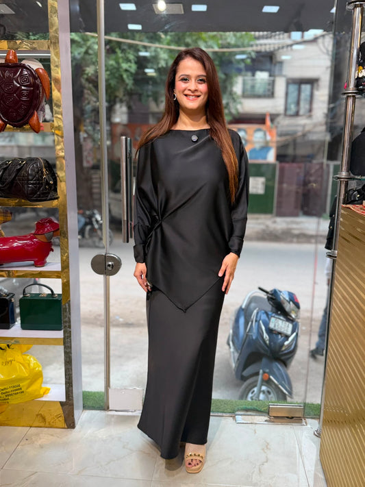 Black beautiful two-piece satin coords set  PO22