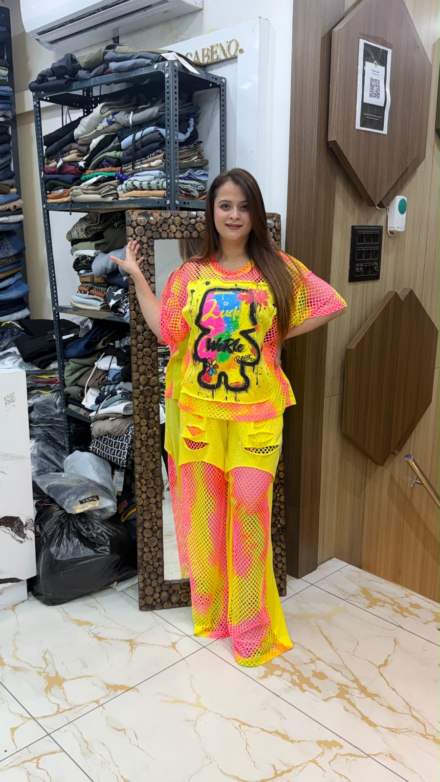 Beautiful two-piece set with bear graphic PO84