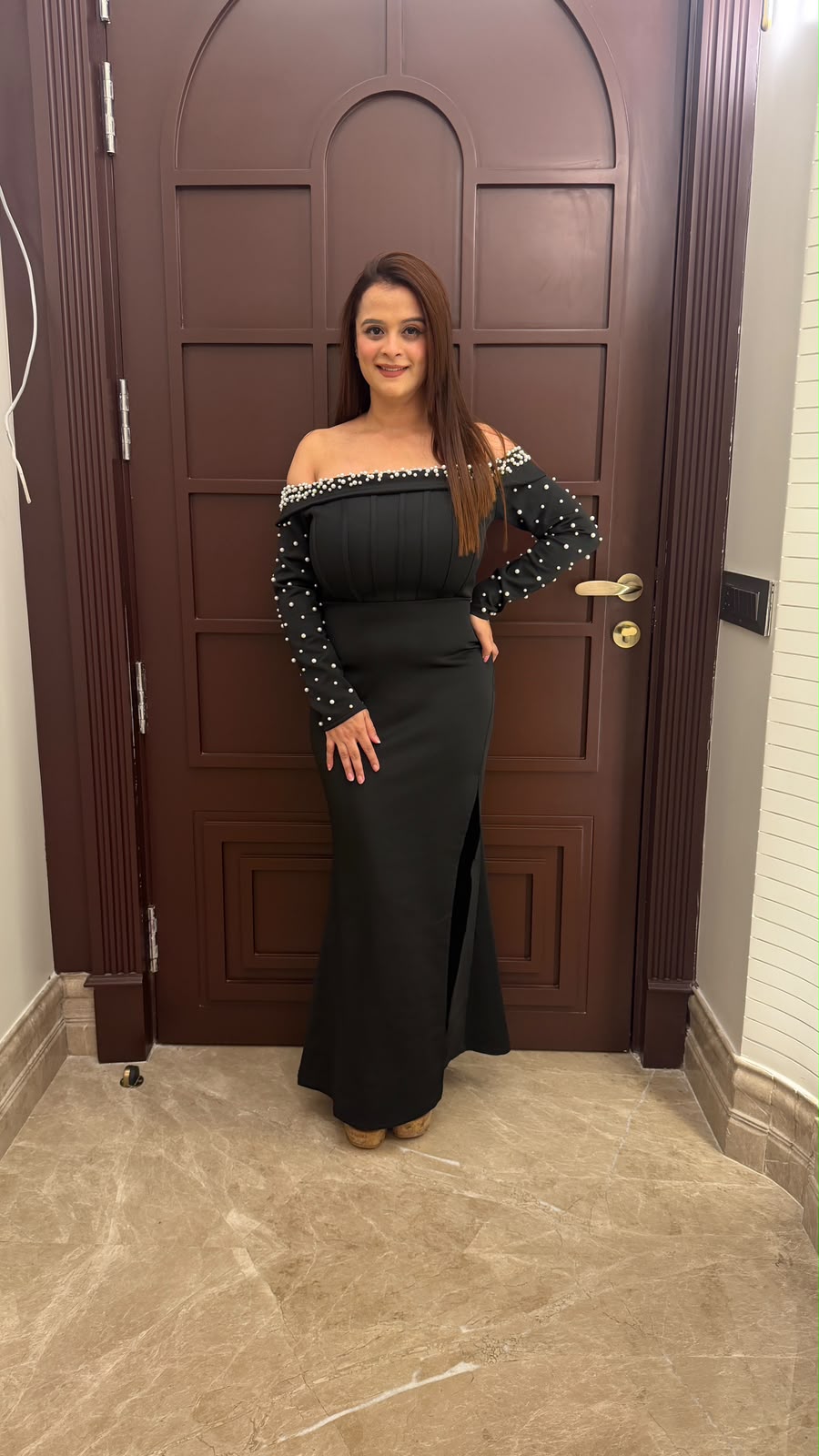 Beautiful off-shoulder long-sleeve evening gown PO176