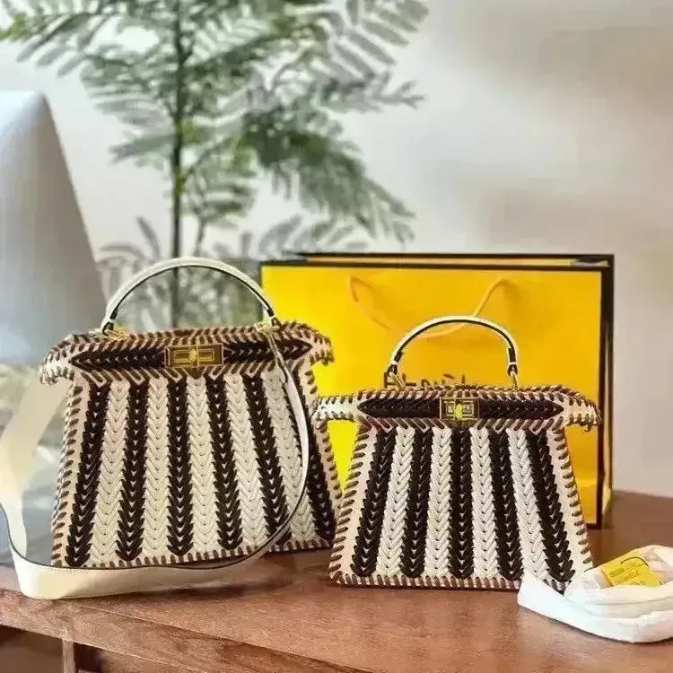 FENDI PEEKABOO ISEEU PO33
