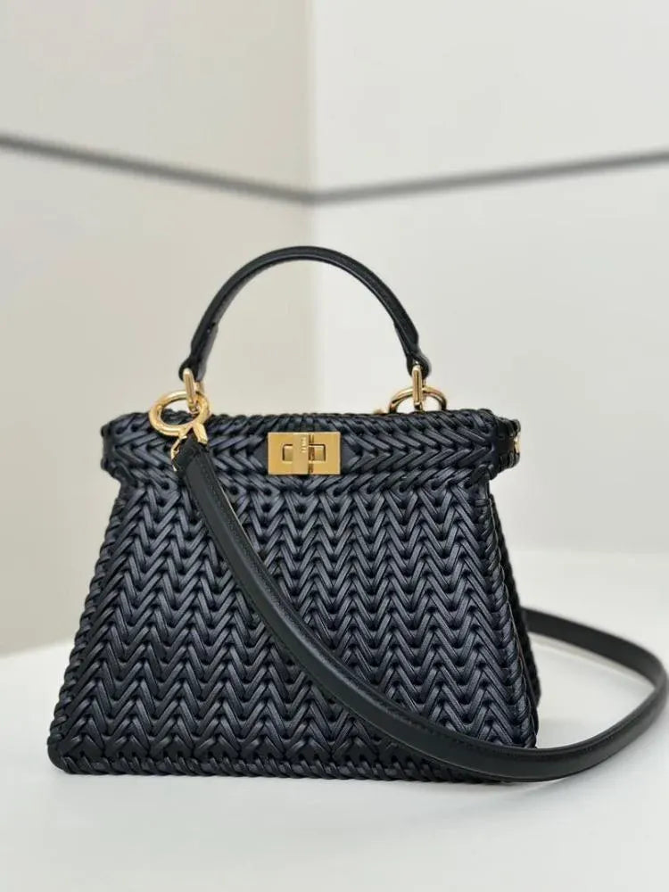 FENDI PEEKABOO ISEEU PO33