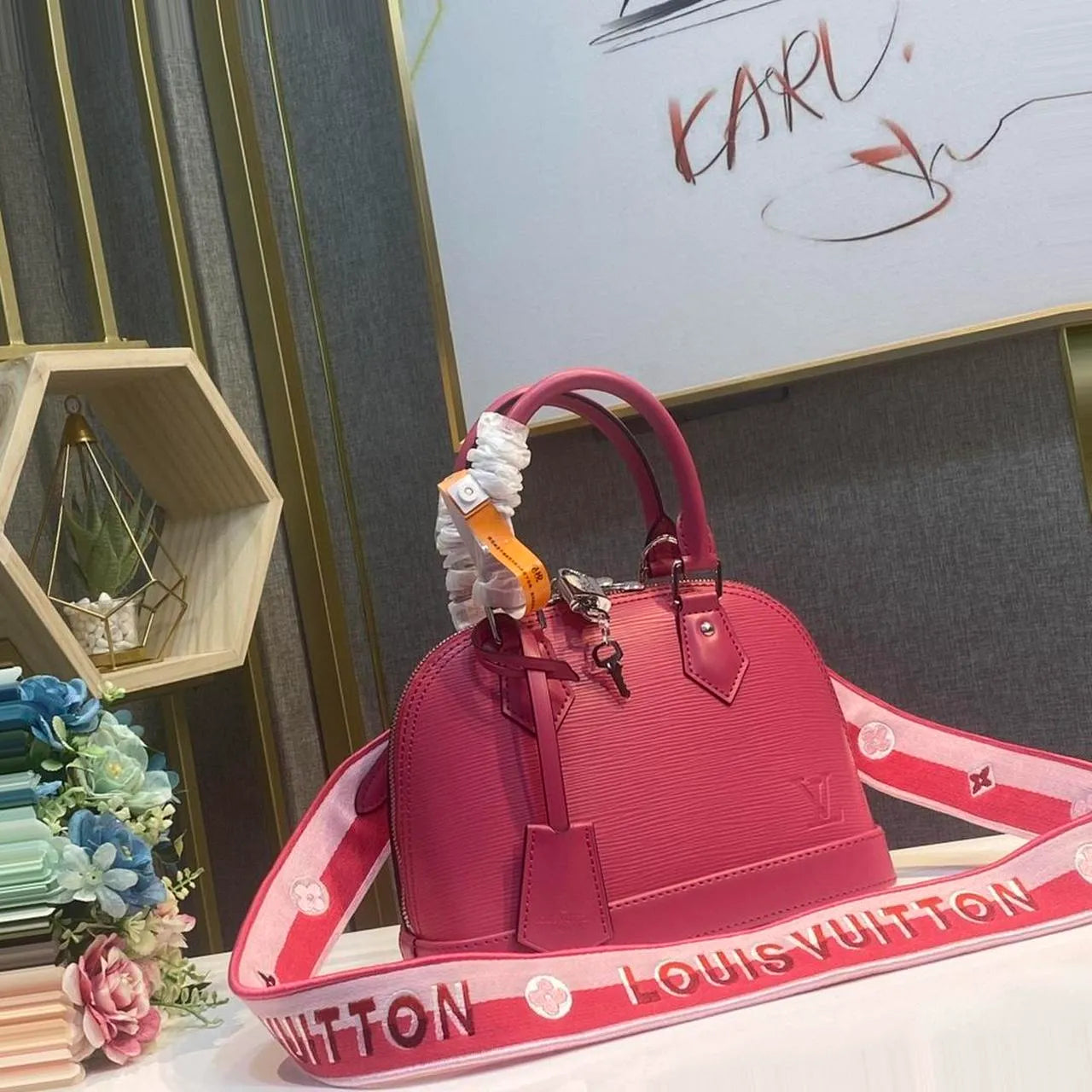 Louis Vuitton Alma Mini bag  PO06
